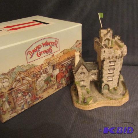 lot 128 image: ODonovans Castle