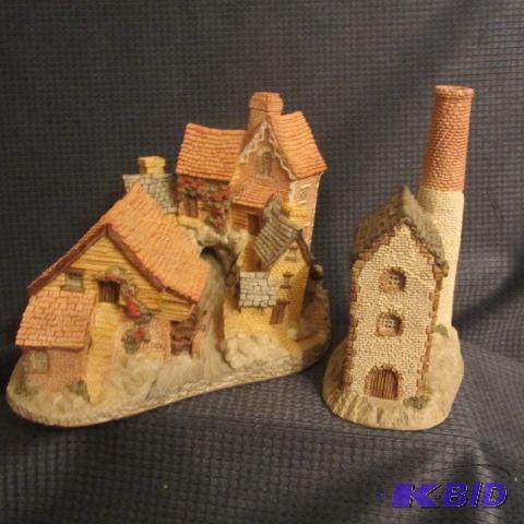 lot 150 image: David Winter Cottages