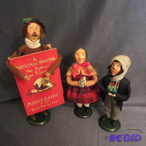 lot 167 image: Carolers, Byers Choice