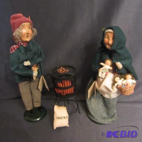 lot 178 image: Carolers, Byers Choice