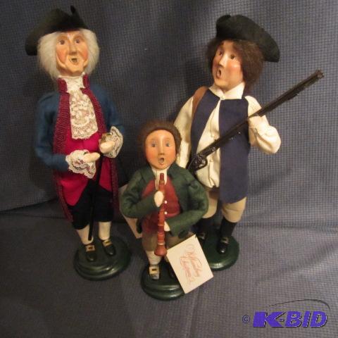 lot 181 image: Carolers, Byers Choice