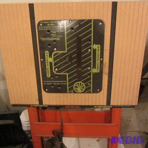 lot 306 image: Hirsch Folding Saw Table