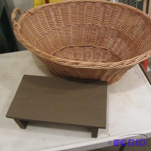 lot 329 image: Wicker Basket, Stool
