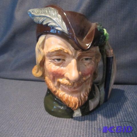 lot 359 image: Royal Doulton Toby Mug