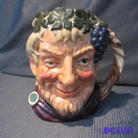 lot 362 image: Royal Doulton Toby Mug