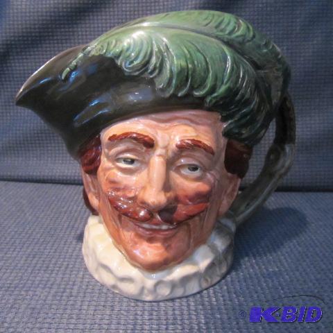 lot 369 image: Royal Doulton Toby Mug