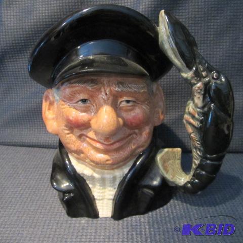 lot 371 image: Royal Doulton Toby Mug