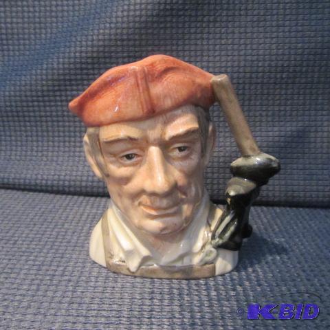 lot 373 image: Mini Toby Character Mug