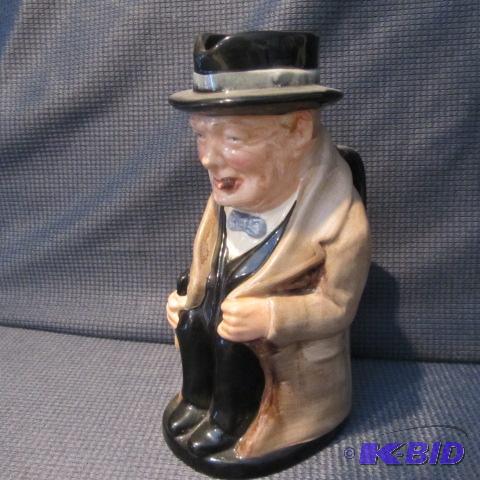lot 384 image: Royal Doulton Toby Jug