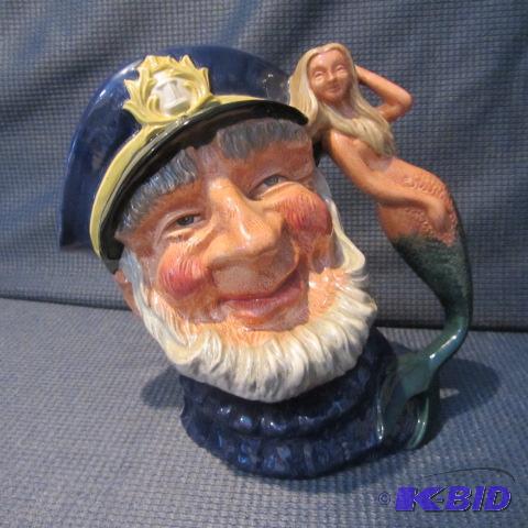 lot 386 image: Royal Doulton Toby Mug