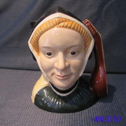 lot 389 image: Royal Doulton Toby Mug