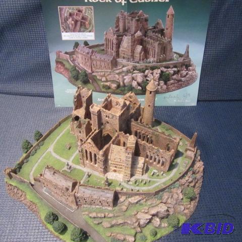 lot 392 image: Rock of Cashel Sculpture