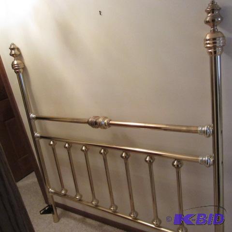 lot 410 image: Brass Headboard, Queen