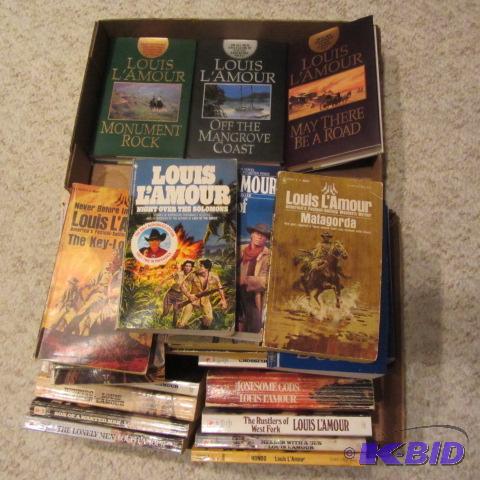 lot 419 image: Louis LAmour Books