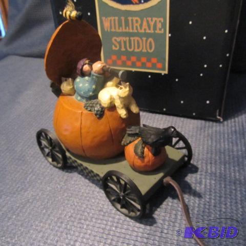 lot 440 image: Williraye Studio Figures