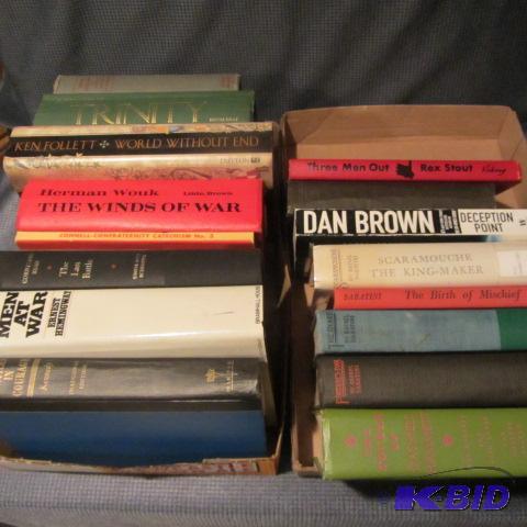 lot 469 image: Vintage Books