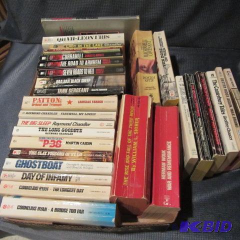 lot 471 image: Paperbacks