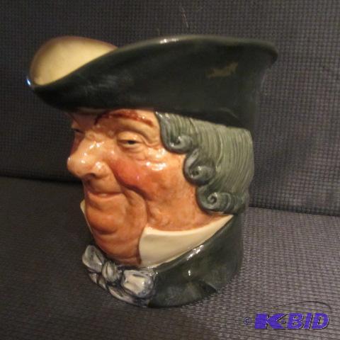 lot 53 image: Royal Doulton Toby Mug