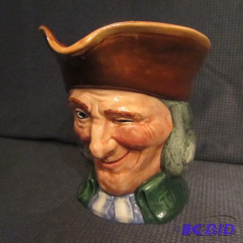 lot 58 image: Royal Doulton Toby Mug
