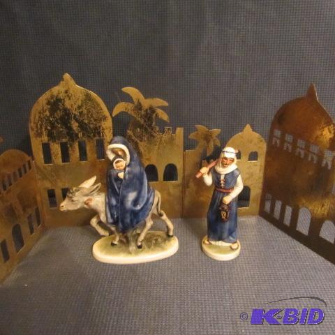 lot 98 image: Goebel Holy Family