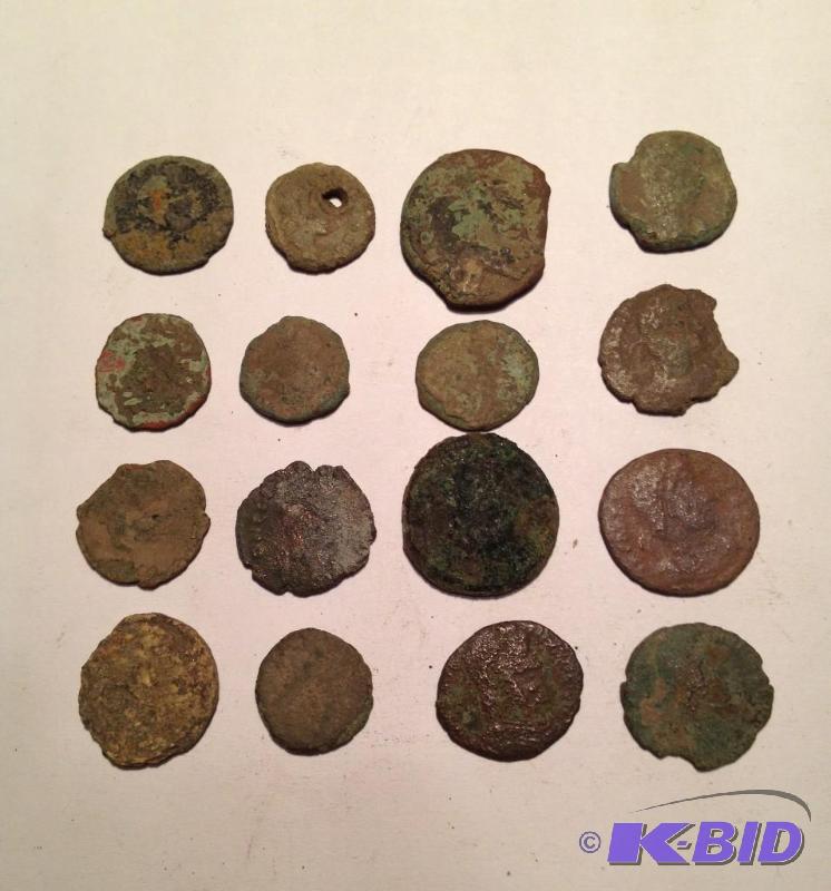 Lot of 16 Ancient Roman 1500 Year Old Coins Mixed RulersTypes