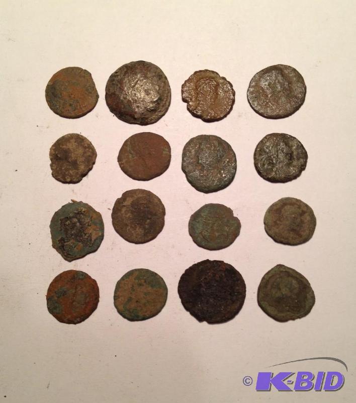 Lot of 16 Ancient Roman 1500 Year Old Coins Mixed RulersTypes