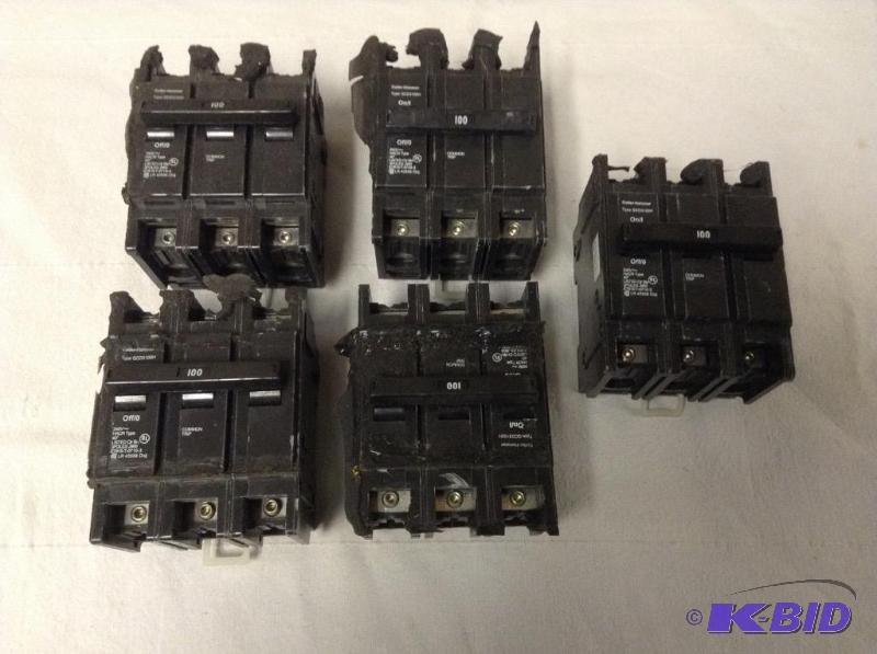 lot 13 image: 5 Cutler Hammer 100 AMP Pole Breakers