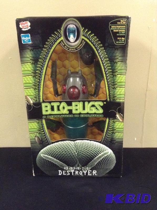 lot 2 image: Bio Bugs Destoryer Remote Controlled Toy