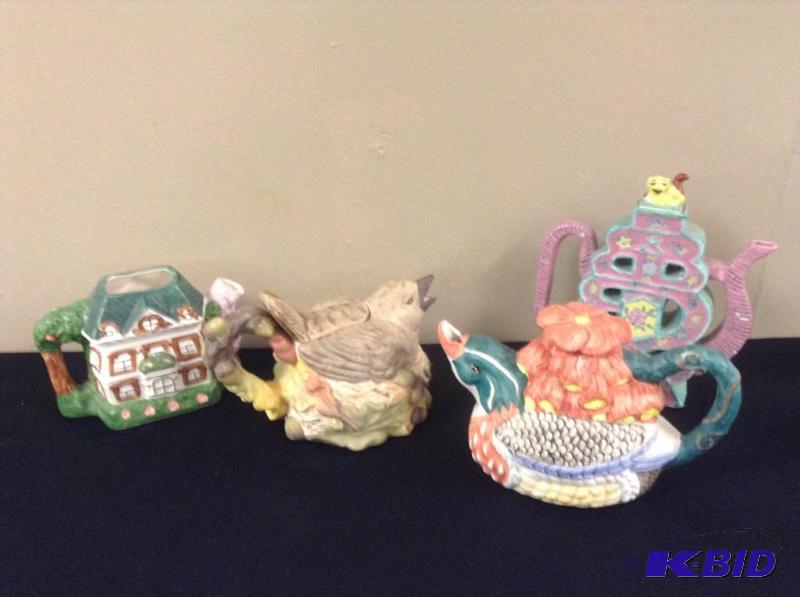 lot 38 image: 4 Decorative Teapots
