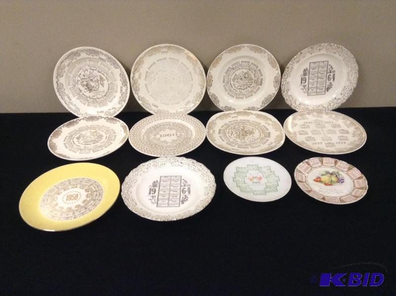 lot 47 image: Vintage 1909, 1950s & 1960s Calendar Plates