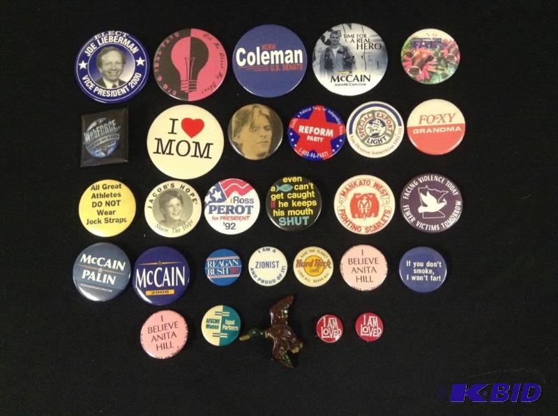 lot 59 image: Collection Vintage Pinback Buttons