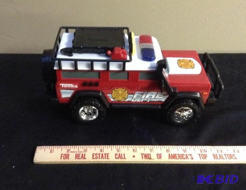 lot 62 image: Tonka Hasbro Fire Dept Truck