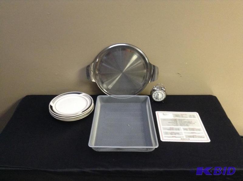 lot 73 image: Lot Kitchenware