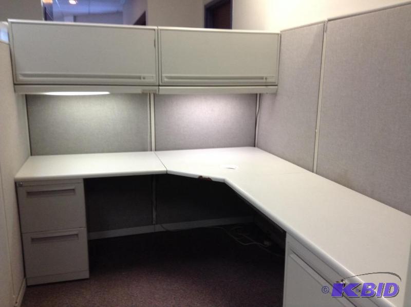 lot 112 image: Allsteel Office Systems Workstation 3