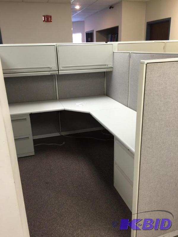 lot 113 image: Allsteel Office Systems Workstation 4