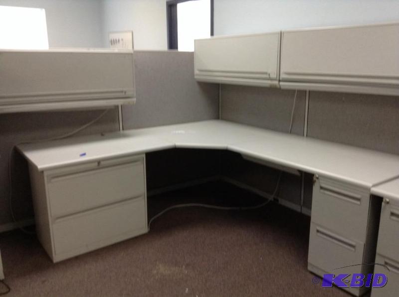 lot 122 image: Allsteel Office Systems Workstation 7