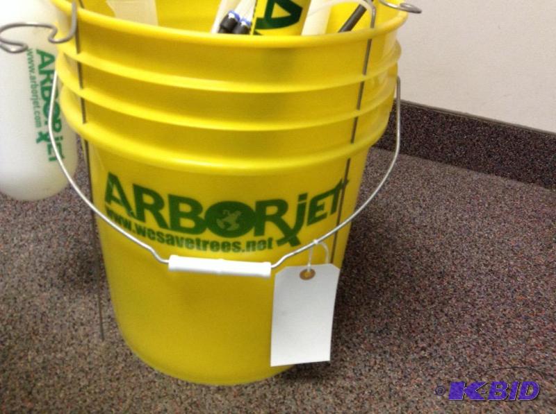 lot 127 image: Arborjet Tree Injection System
