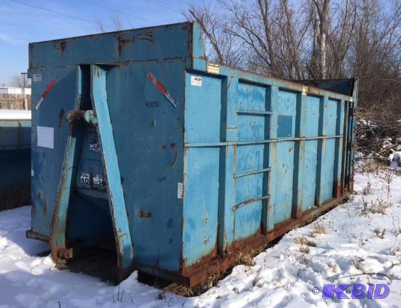 lot 130 image: Extra Large Roll-Off Dumpster