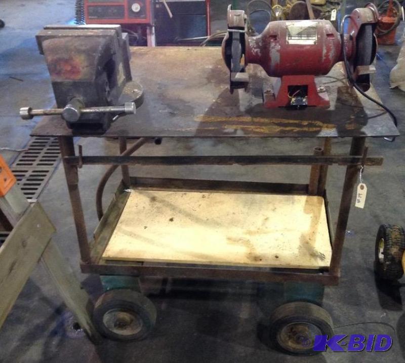 lot 19 image: Heavy Duty Two Tier Rolling Work Bench with Vise & Grinder