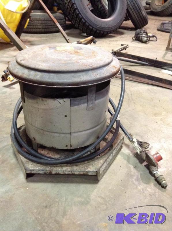 lot 57 image: Propane Heater