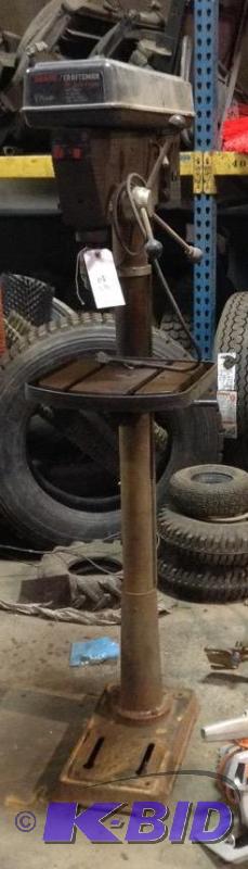 lot 62 image: Craftsman 17 Floor Drill Press