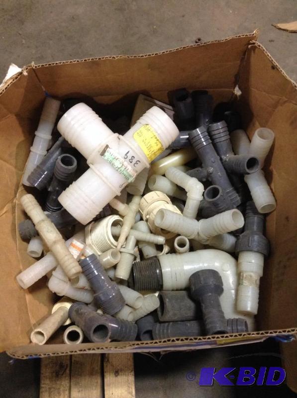 lot 77 image: Plastic Connectors and Splitters