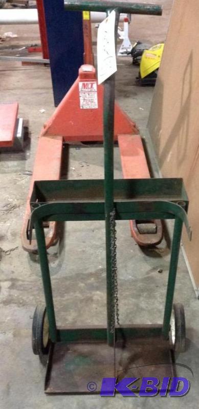 lot 88 image: Two Wheeled Torch Cart