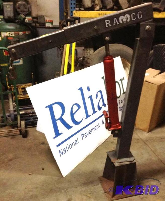 lot 95 image: Ramco Hydraulic Hoist