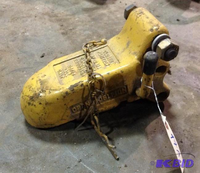lot 97A image: Heavy Duty WF2515 20,000 LB Hitch