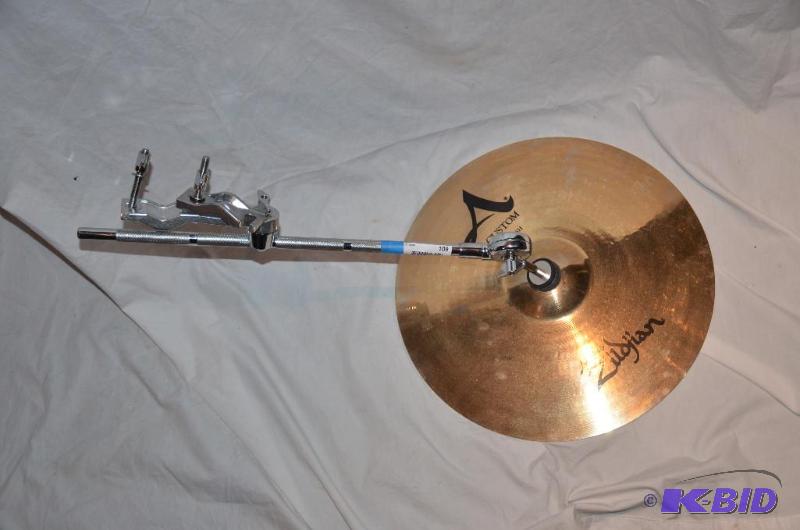 lot 109 image: Zildjian cymbal , custom fast crash 14" ...