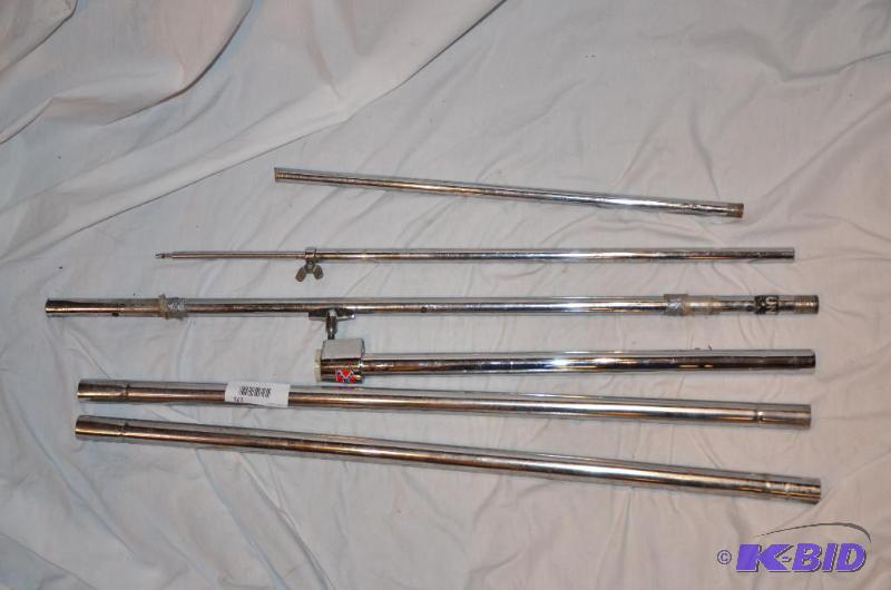 lot 171 image: instrument or mick stands, the longest is 30&...