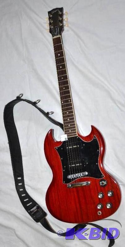 lot 2 image: Gibson SG Classic electric guitar, Gi...