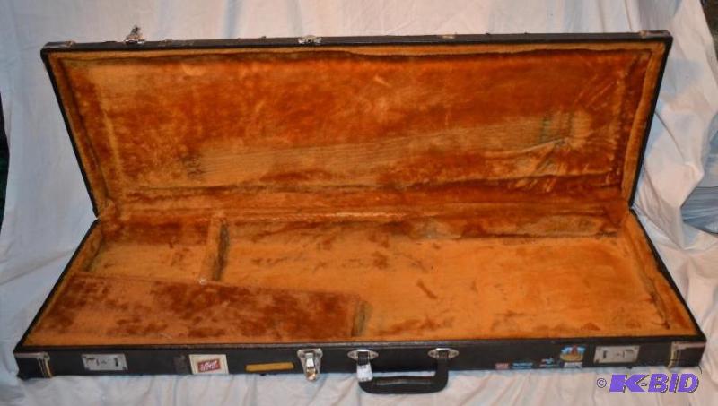 lot 217 image: Guitar case 42x15x4"...