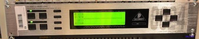 lot 43 image: Behringer Ultra-Curve Pro 8024 digital 24 bit...